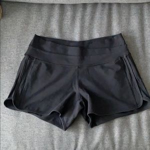 lululemon // Astro Short